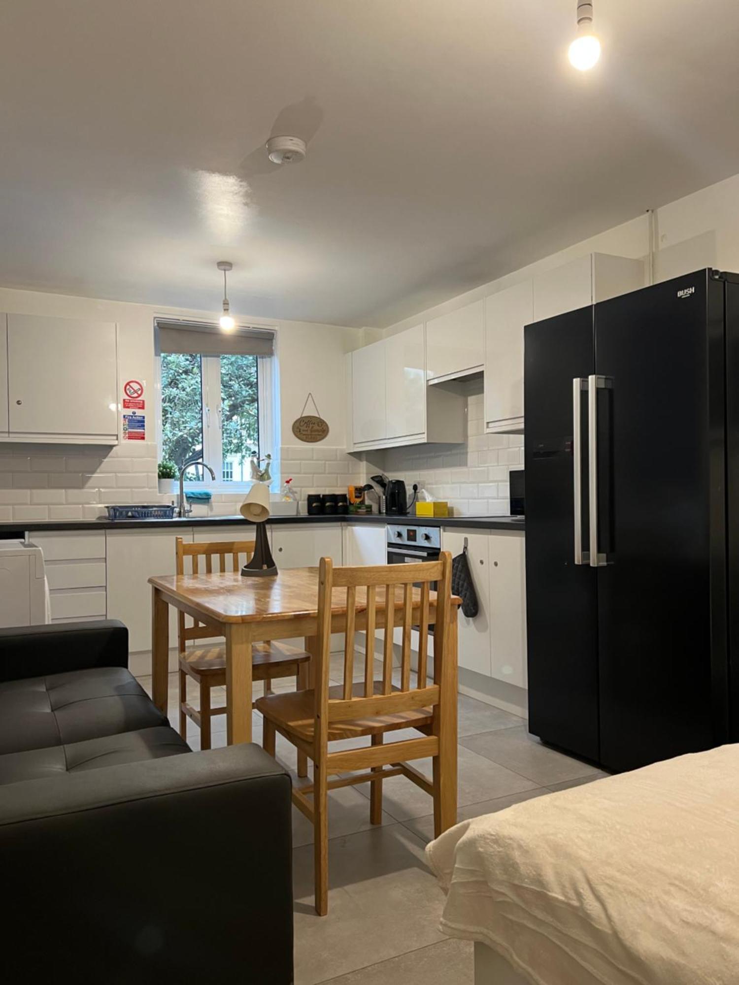 Lovely Double Rooms In Euston & Square In Central Londra Dış mekan fotoğraf
