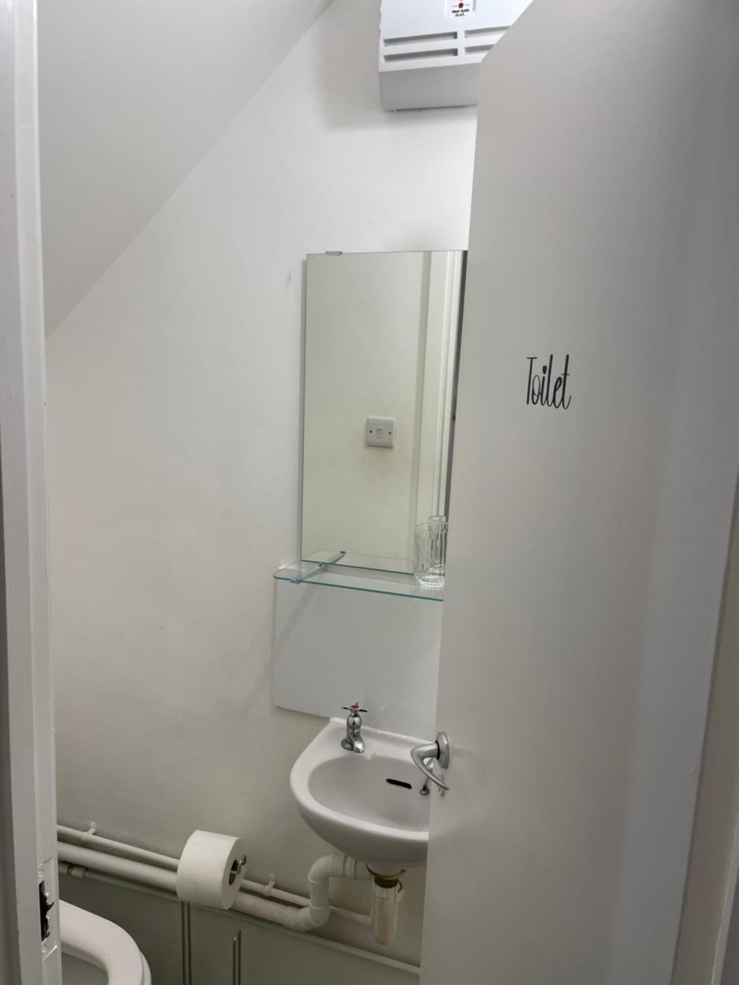 Lovely Double Rooms In Euston & Square In Central Londra Dış mekan fotoğraf